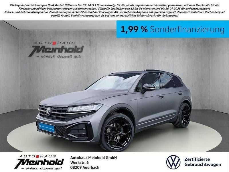 Grau Gebraucht 2024 VW Touareg Style SUV | 79.888 € - Bild 1/4