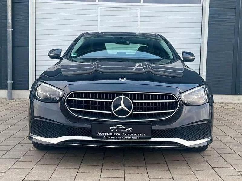 Gebraucht Mercedes E200 197 PS (144 kW) 2022 Grafitgrau  metalliclack Limousine