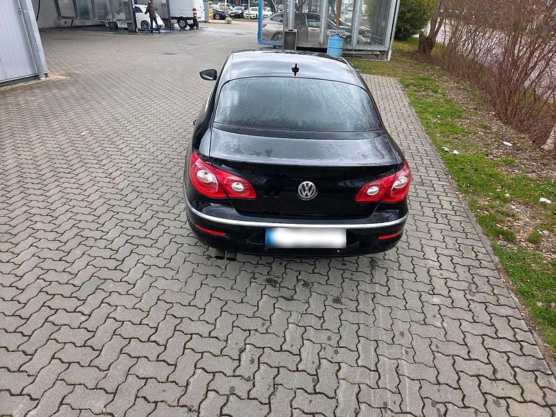Gebraucht VW Passat 170 PS (125 kW) 2011 Schwarz Coupé