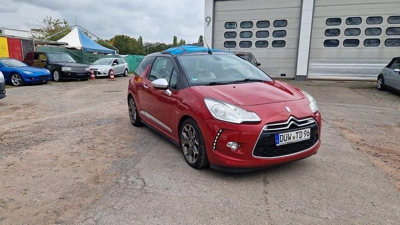 Rot Gebraucht 2013 Citroën DS3 Cabriolet Sport Chic Cabrio | 2.900 € (Superpreis) - Bild 1/4