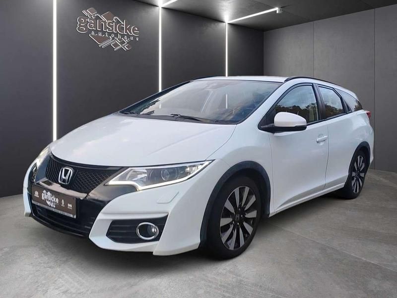 Weiß Gebraucht 2016 Honda Civic Elegance Kombi | 11.590 € (Fairer Preis) - Bild 1/3