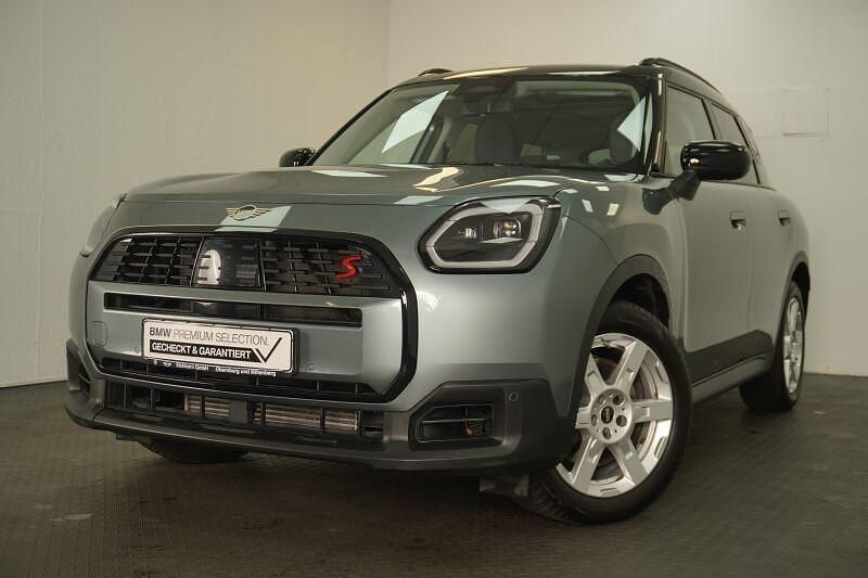 Grün Gebraucht 2024 Mini Countryman SUV | 34.860 € - Bild 1/4