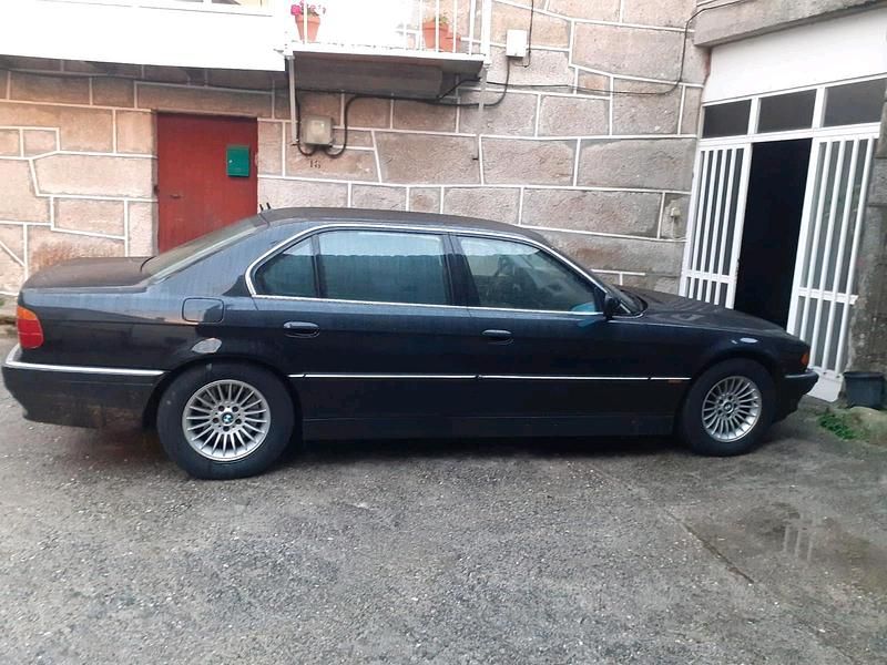 Usata BMW 750L 2002 Berlina