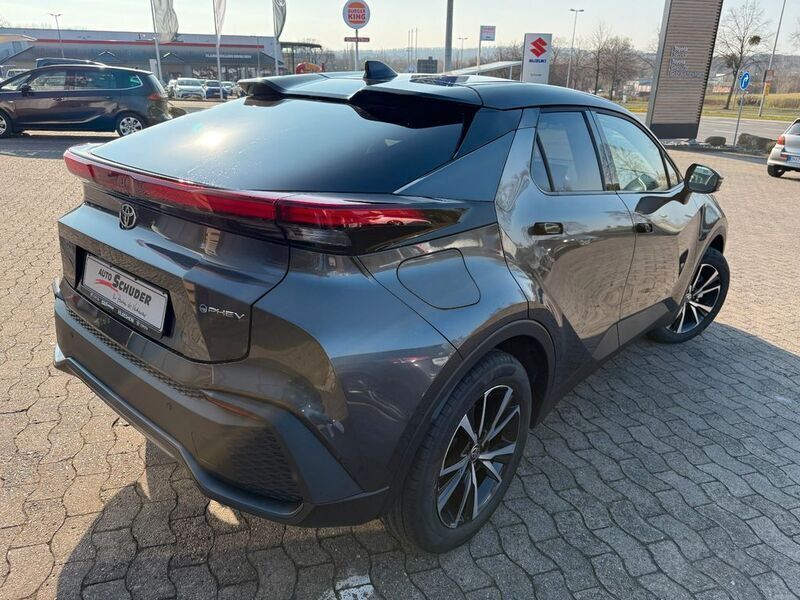Gebraucht Toyota C-HR 223 PS (164 kW) 2025 Grau SUV