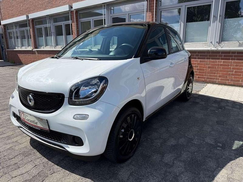Schwarz Gebraucht 2017 Smart ForFour Kleinwagen | 8.990 € (Fairer Preis) - Bild 1/4