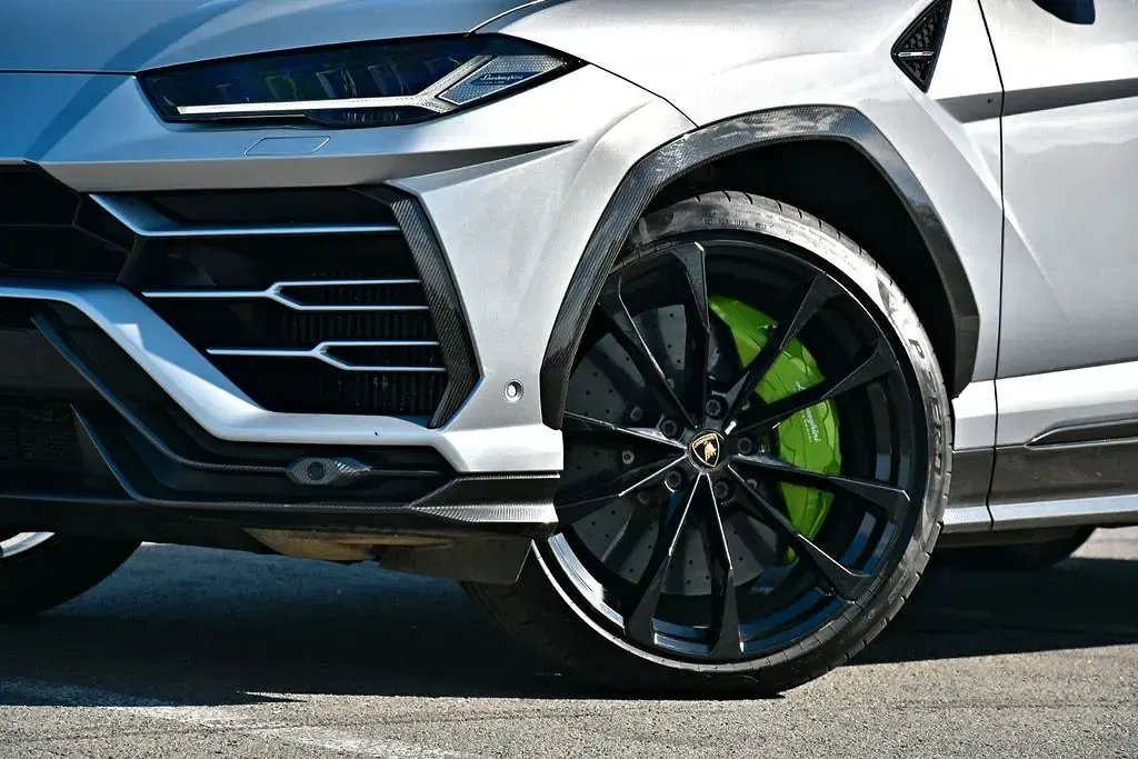 Usata Lamborghini Urus 650 CV (478 kW) 2019 Grigio SUV