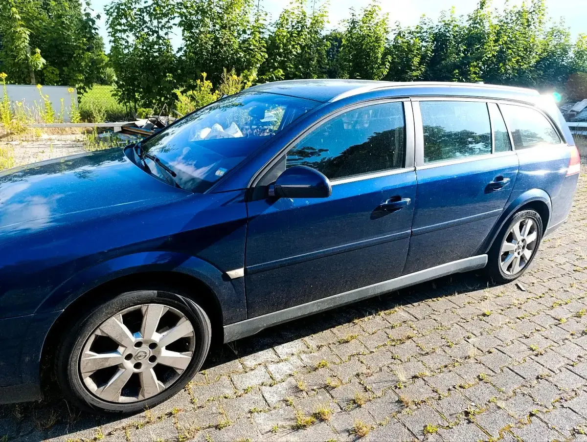 Gebraucht Opel Vectra 170 PS (125 kW) 2004 Blau Kombi