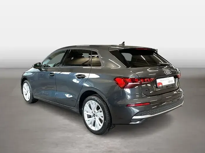 Brugt Audi A3 Advanced 116 HK (85 kW) 2025 Grå Sedan