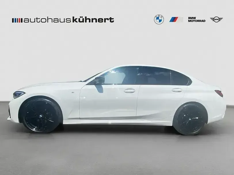 Gebraucht BMW 320 M Sport 184 PS (135 kW) 2021 Weiß Limousine