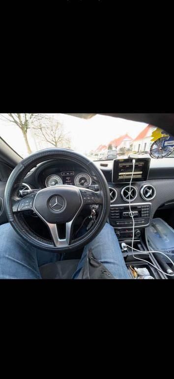 Second-hand Mercedes A220 170 CP (125 kW) 2013 Alb Berlinǎ
