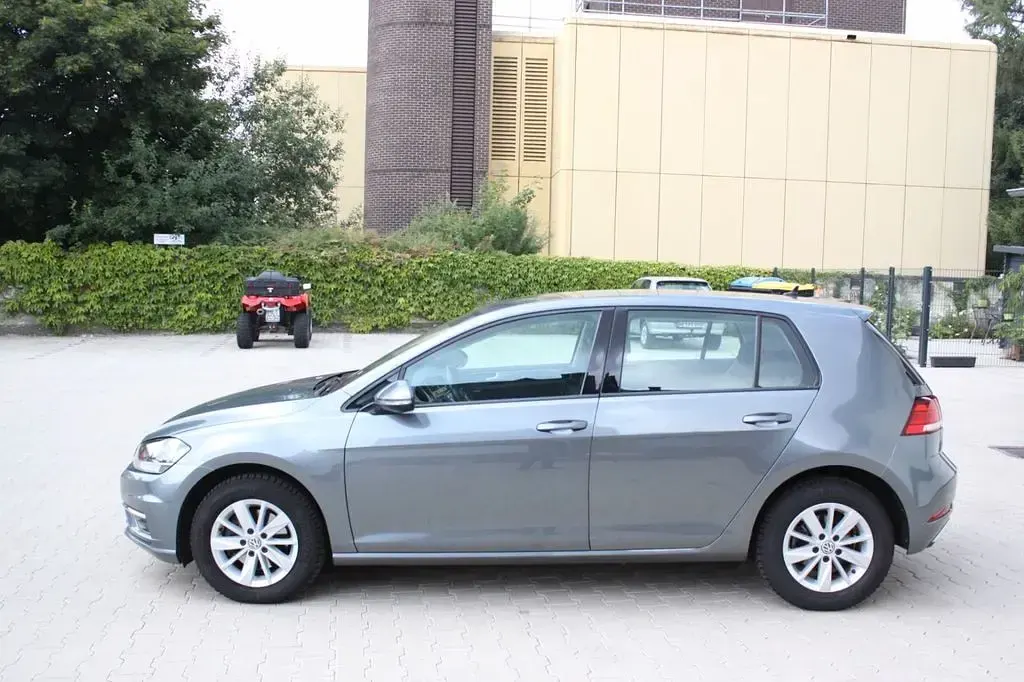 Gebraucht VW Golf VII Edition 170 PS (125 kW) 2018 Grau Limousine