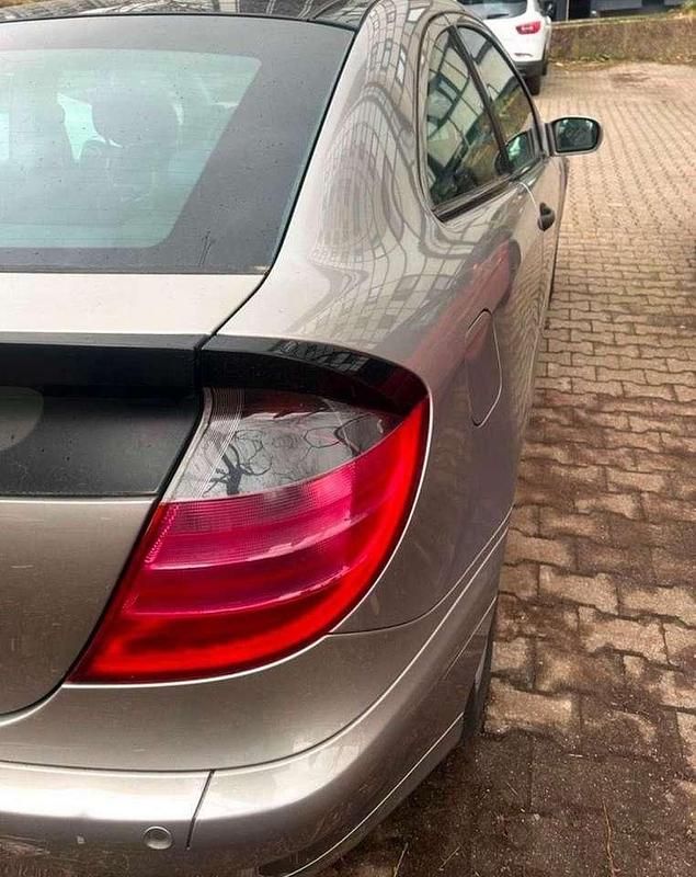 Gebraucht 2004 Mercedes C180 Coupé | 3.150 € (Fairer Preis) - Bild 1/4
