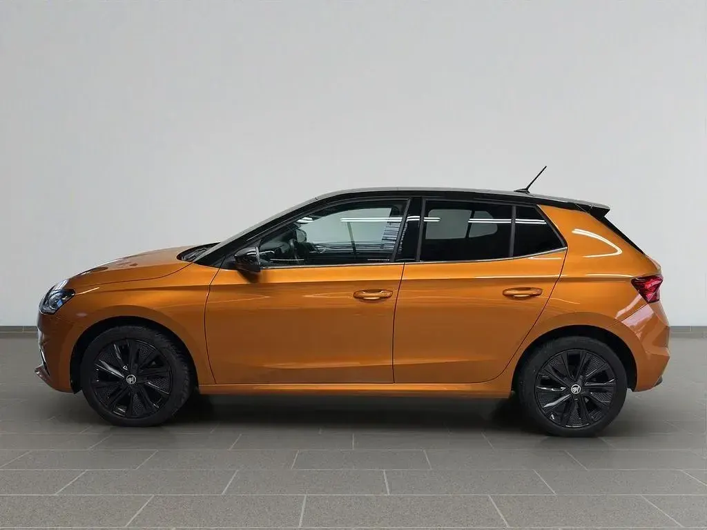 Gebraucht Skoda Fabia Style 110 PS (80 kW) 2022 Phoenixorange metallic (metallic) Kleinwagen