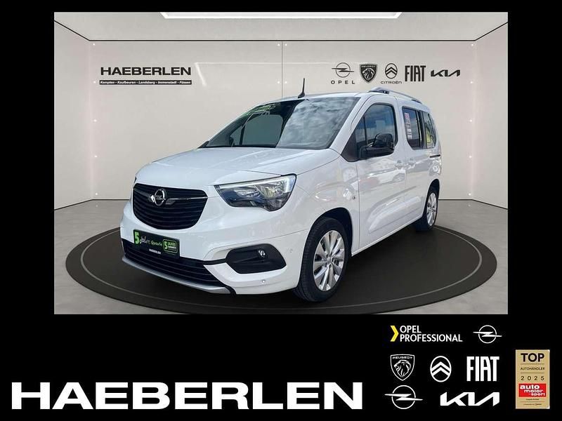 Gebraucht Opel Combo Life Ultimate 131 PS (96 kW) 2022 Weiß Van / Kleinbus