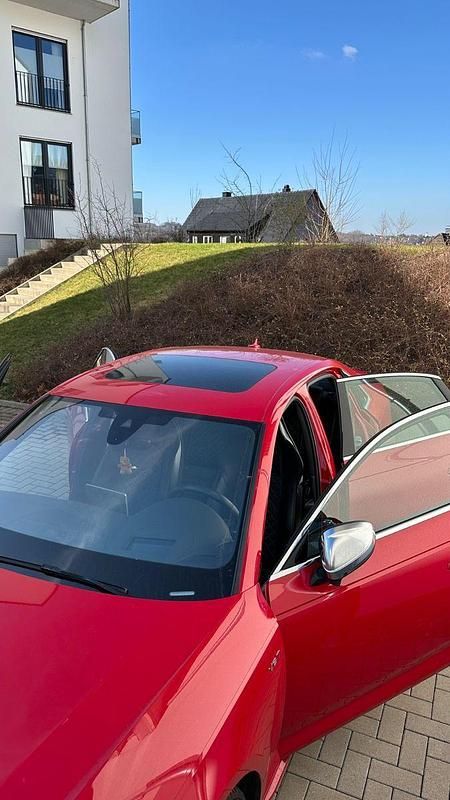 Gebraucht Audi S4 Sport 354 PS (260 kW) 2018 Rot Limousine