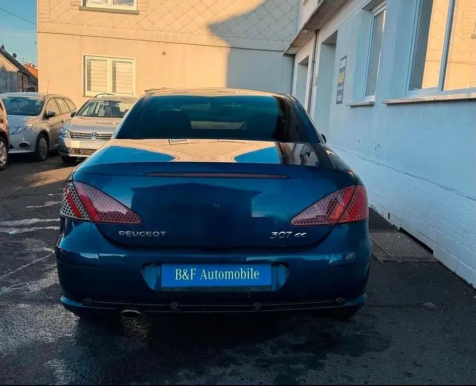 Gebraucht Peugeot 307 CC 140 PS (102 kW) 2006 Cabrio