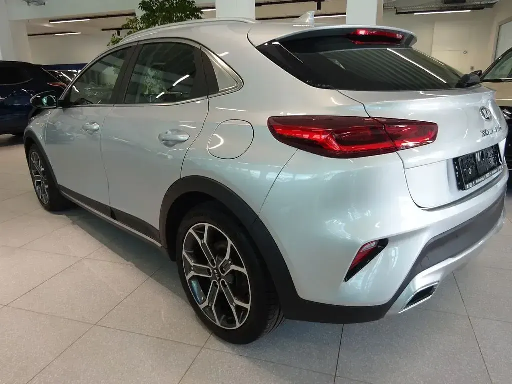Gebraucht Kia XCeed Vision 120 PS (88 kW) 2021 Silber SUV