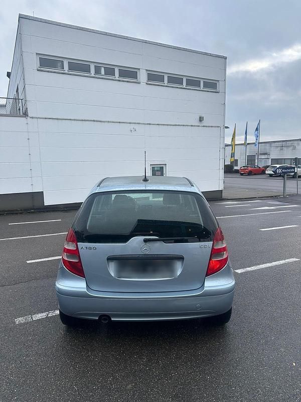 Gebraucht Mercedes A180 105 PS (77 kW) 2006 Silber Kleinwagen