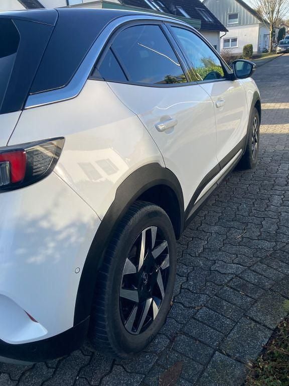 Gebraucht Opel Mokka-e Elegance 100 kW (136 PS) 2022 Weiß SUV