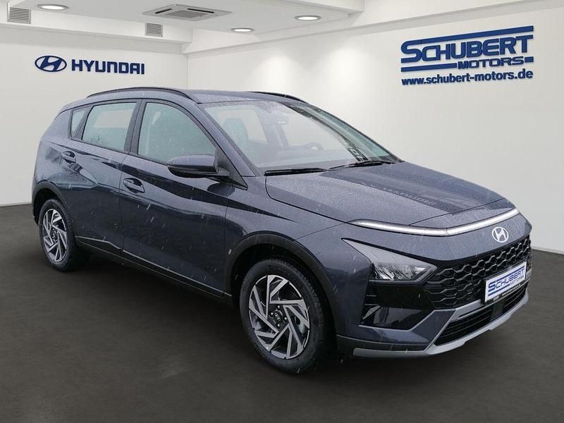 Neu Hyundai Bayon Trend 101 PS (74 kW) 2025 Grau SUV