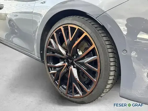 Gebraucht Cupra Leon VZ 300 PS (220 kW) 2025 Graphene grau Limousine