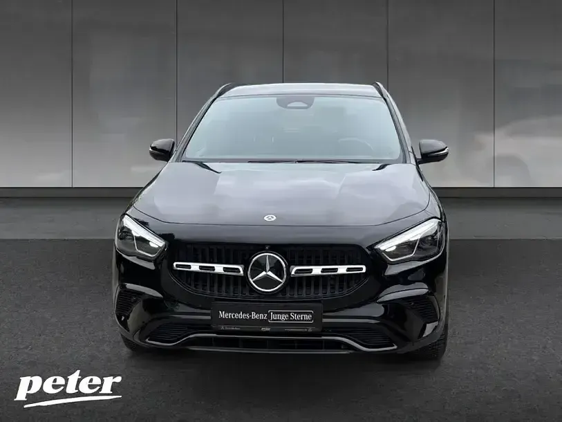 Gebraucht Mercedes GLA200 Progressive 163 PS (119 kW) 2025 Unilack nachtschwarz SUV
