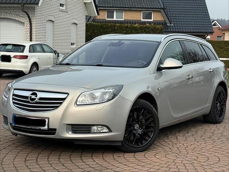 Gebraucht Opel Insignia 260 PS (191 kW) 2009 Kombi