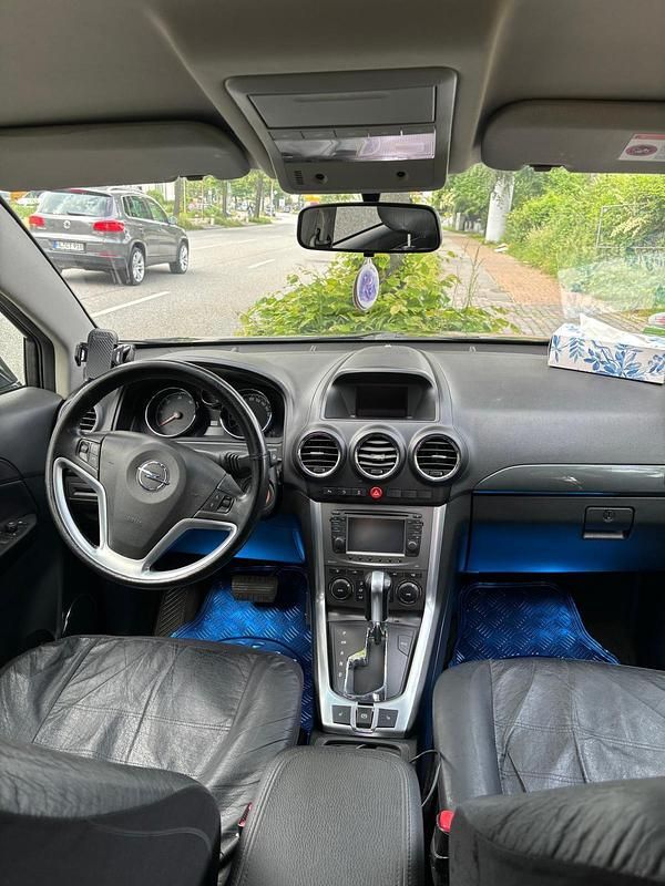 Gebraucht Opel Antara 163 PS (119 kW) 2013 Schwarz SUV