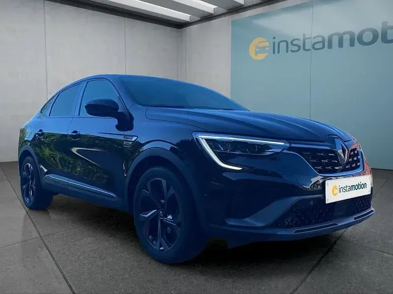 Gebraucht Renault Arkana 158 PS (116 kW) 2022 Schwarz SUV
