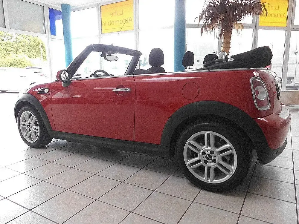 Occasion Mini One Cabriolet 98 PK (72 kW) 2015 Rood Cabriolet