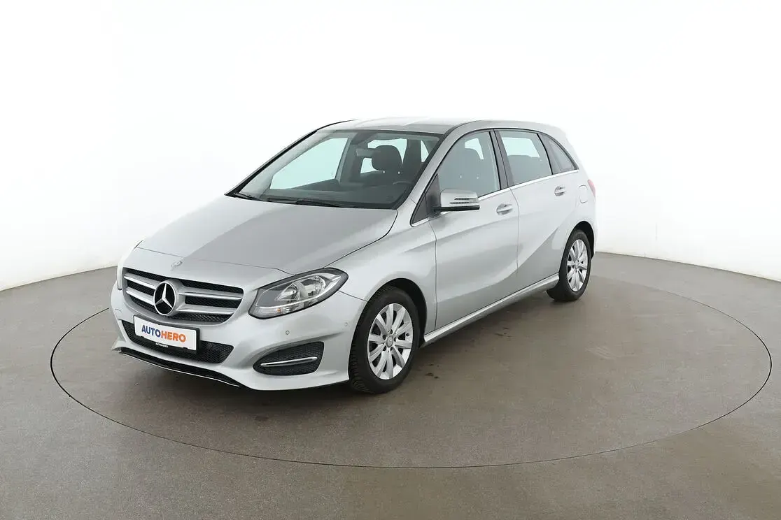 Gebraucht Mercedes B180 Style 122 PS (89 kW) 2016 Kleinwagen