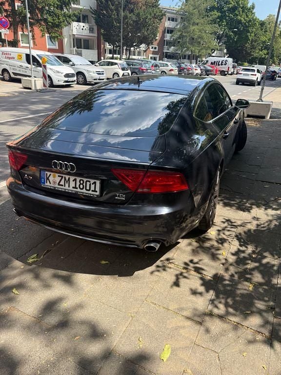 Gebraucht Audi A7 Sportback Sport 313 PS (230 kW) 2013 Blau Kleinwagen