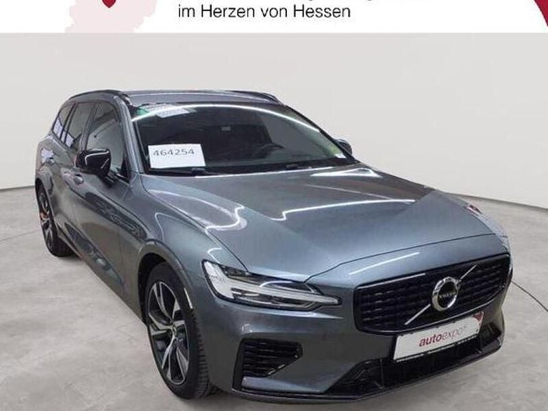 Gebraucht Volvo V60 R-Design 253 PS (186 kW) 2021 Osmium graumetallic Kombi