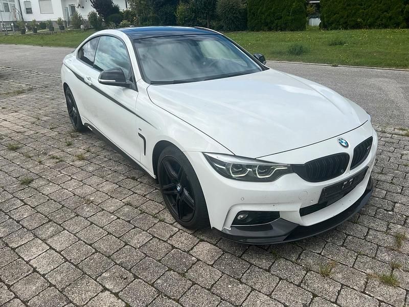 Weiß Gebraucht 2014 BMW 435 Performance Coupé | 17.777 € (Guter Preis) - Bild 1/4