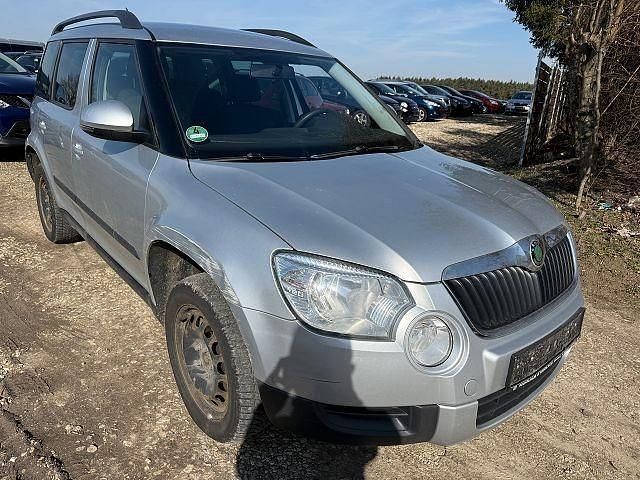 Gebraucht Skoda Yeti Plus Edition 110 PS (80 kW) 2013 Silber SUV