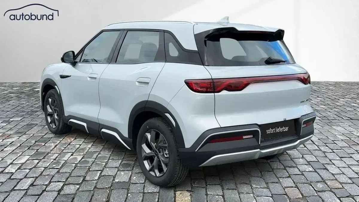 Neu BYD Atto 2 Boost 130 kW (177 PS) 2025 Weiß SUV