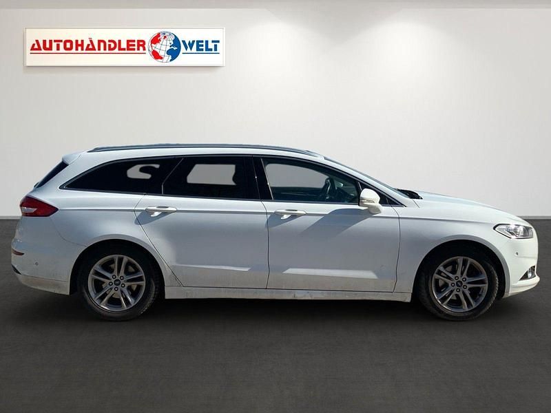 Gebraucht Ford Mondeo Titanium 165 PS (121 kW) 2018 Weiß Kombi