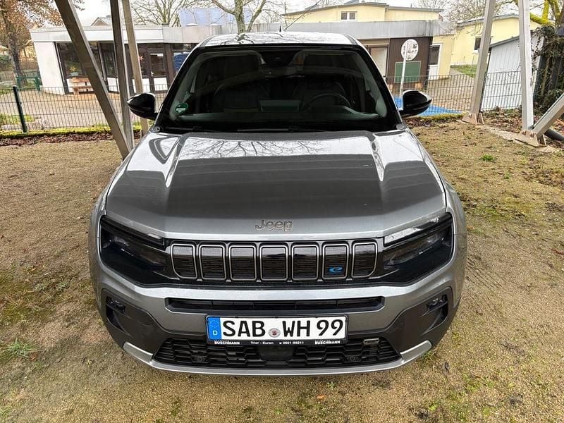 Gebraucht Jeep Avenger EV 114 kW (156 PS) 2023 Silber SUV