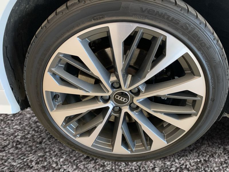 Gebraucht Audi SQ2 Design 300 PS (220 kW) 2020 Weiß SUV