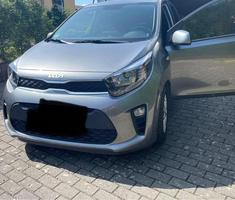 Silber Gebraucht 2024 Kia Picanto Vision Kleinwagen | 14.300 € (Fairer Preis) - Bild 1/4