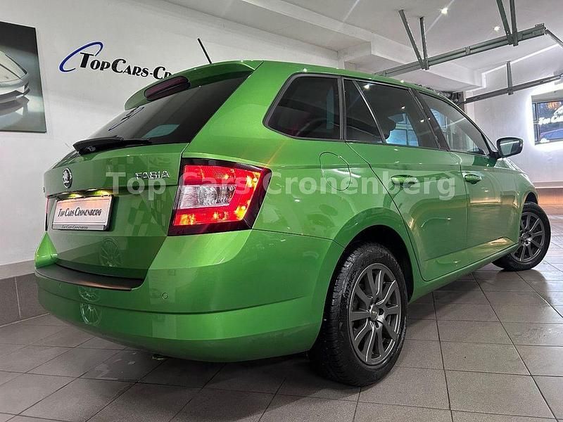 Gebraucht Skoda Fabia Ambition 110 PS (80 kW) 2015 Grün Kombi