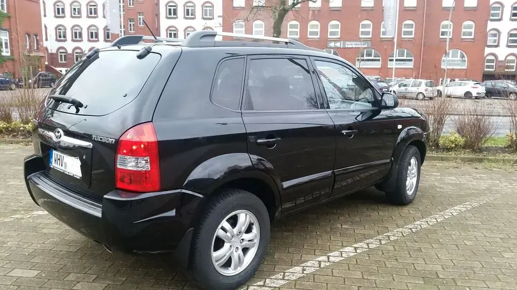 Gebraucht Hyundai Tucson GLS 141 PS (103 kW) 2008 Schwarz SUV