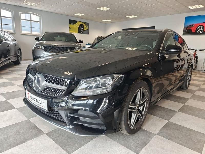 Schwarz Gebraucht 2019 Mercedes C220 AMG Kombi | 18.950 € (Fairer Preis) - Bild 1/4