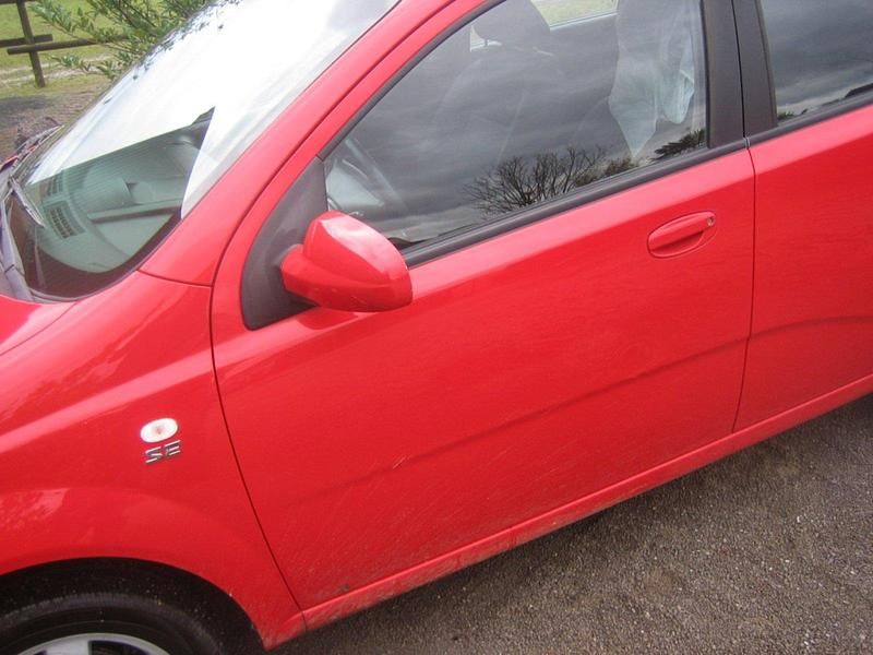 Rot Gebraucht 2006 Chevrolet Kalos Kleinwagen | 1.650 € (Fairer Preis) - Bild 1/4