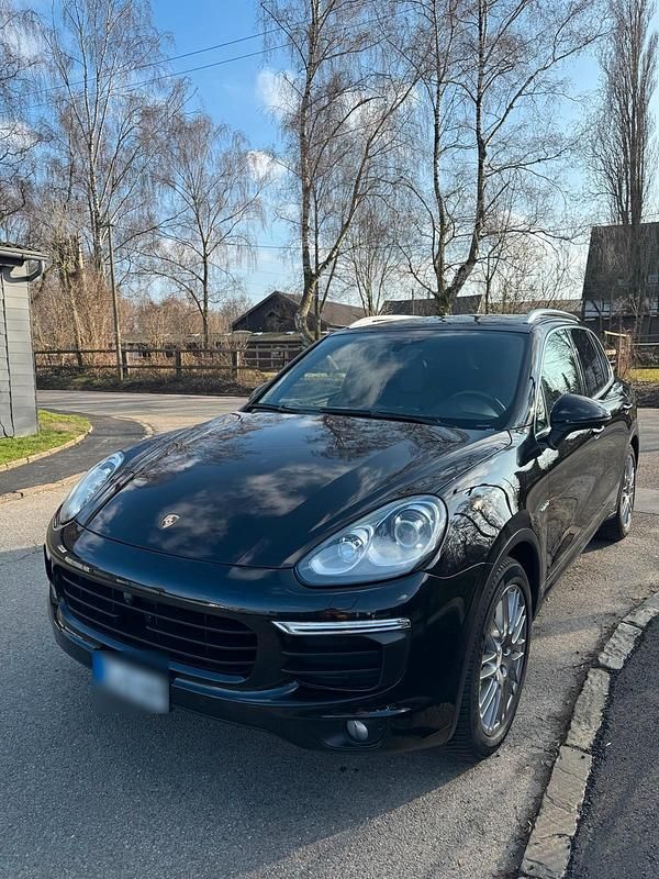 Gebraucht Porsche Cayenne S E-Hybrid 416 PS (305 kW) 2015 Schwarz SUV