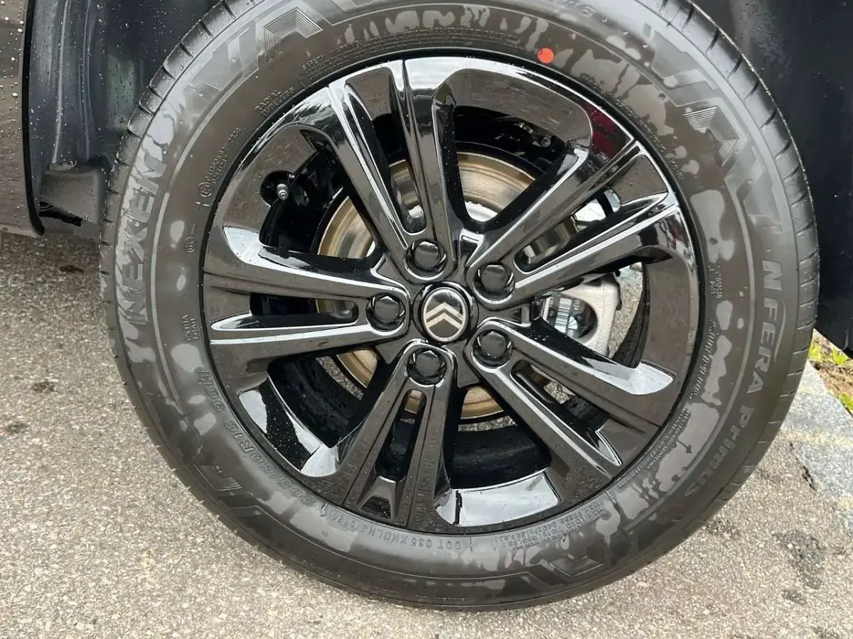 Gebraucht Citroën Berlingo 131 PS (96 kW) 2026 Perla nera schwarz Van / Kleinbus