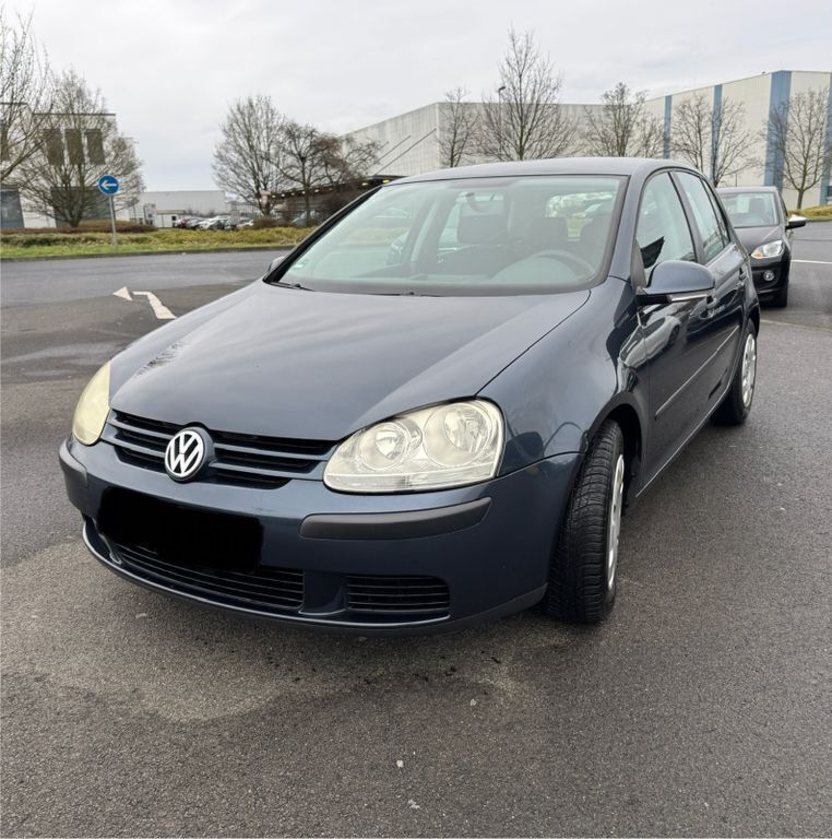 Blau Gebraucht 2005 VW Golf IV Comfortline Limousine | 1.750 € (Guter Preis) - Bild 1/4