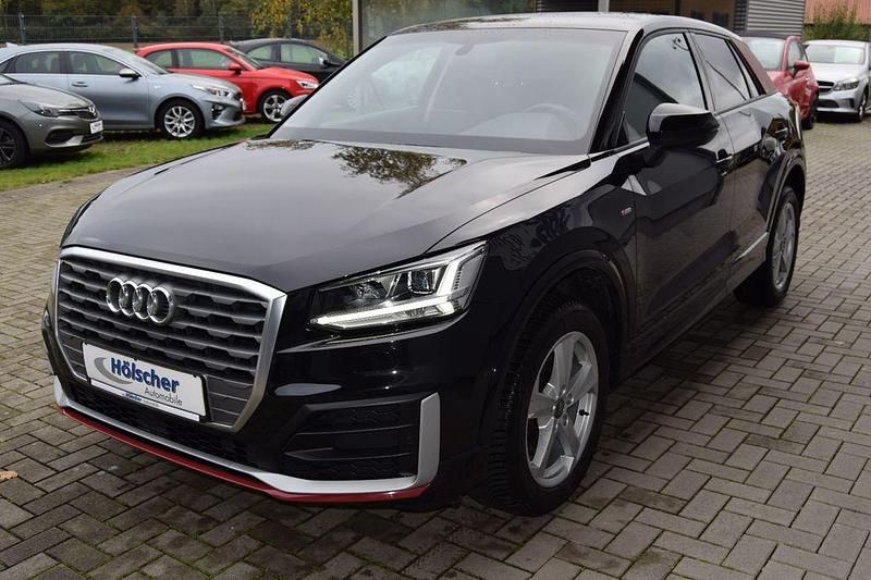 Gebraucht Audi Q2 S-Line 116 PS (85 kW) 2017 Schwarz SUV
