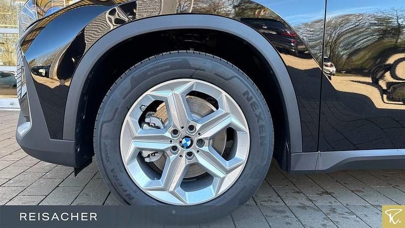Ny BMW iX1 Performance 230 kW (313 HK) 2026 Sort SUV