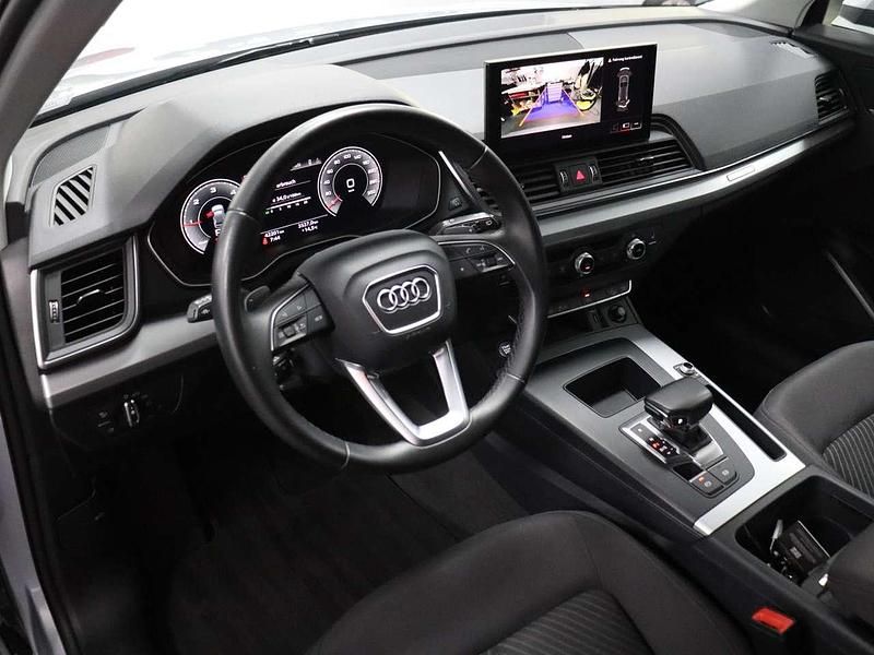 Second-hand Audi Q5 204 CP (150 kW) 2023 Argintiu SUV
